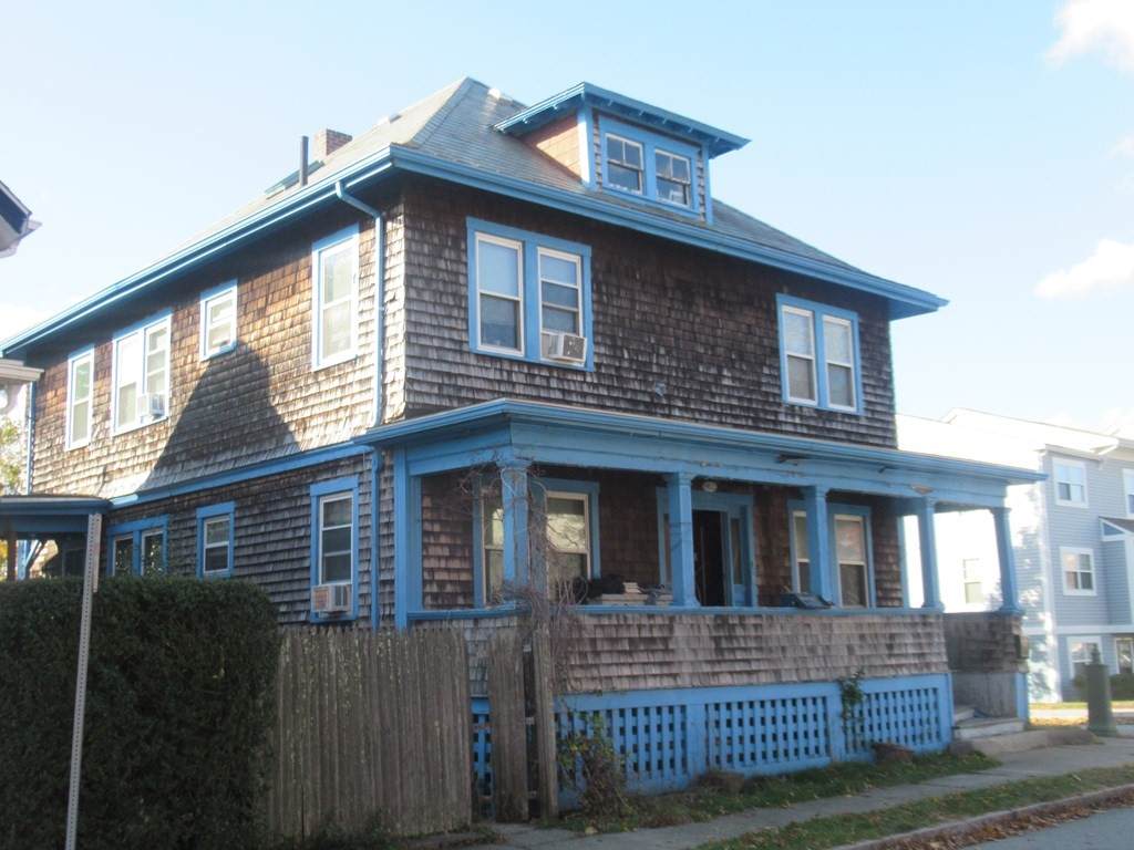231 Ash St - Photo 1