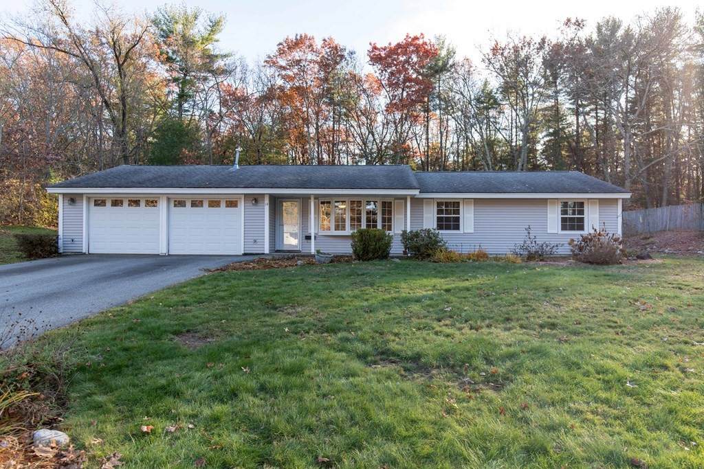 14 Clarissa Rd - Photo 1