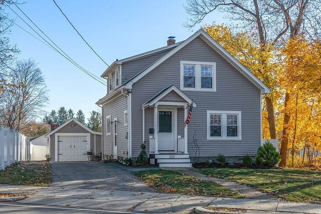 202 Salem Street - Photo 1