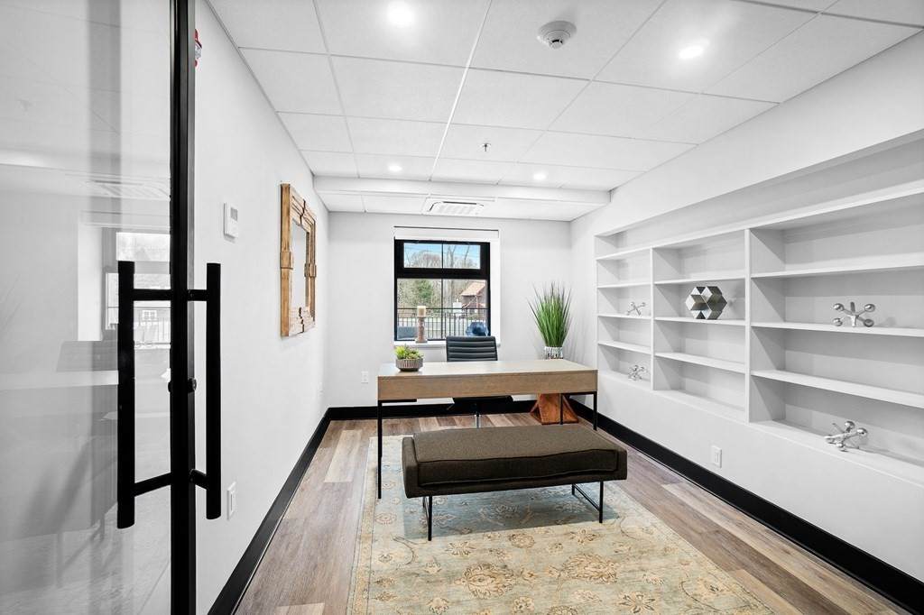 513 South - Photo 1