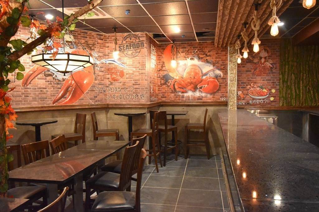 12 Winthrop St - Photo 1