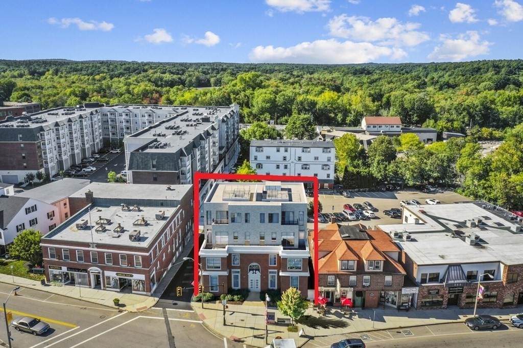 979 Main Street - Photo 1