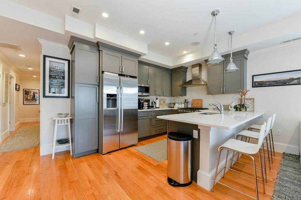 858 E 2Nd St - Photo 1