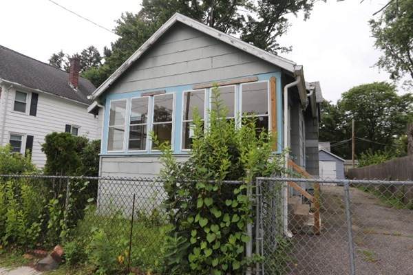 28 David St - Photo 1