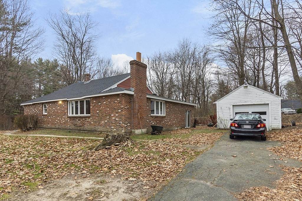 444 Chase Rd - Photo 1