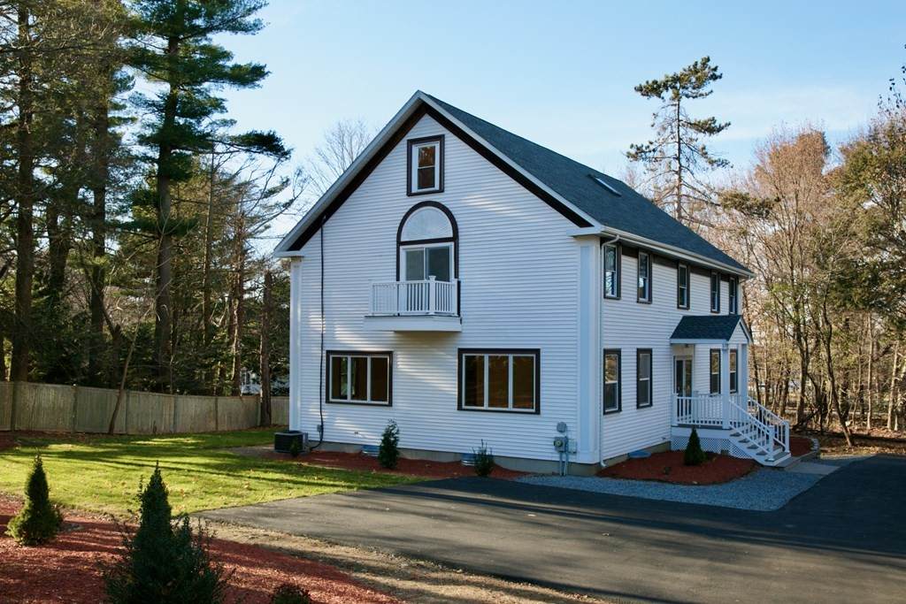 1717 Canton Ave - Photo 1