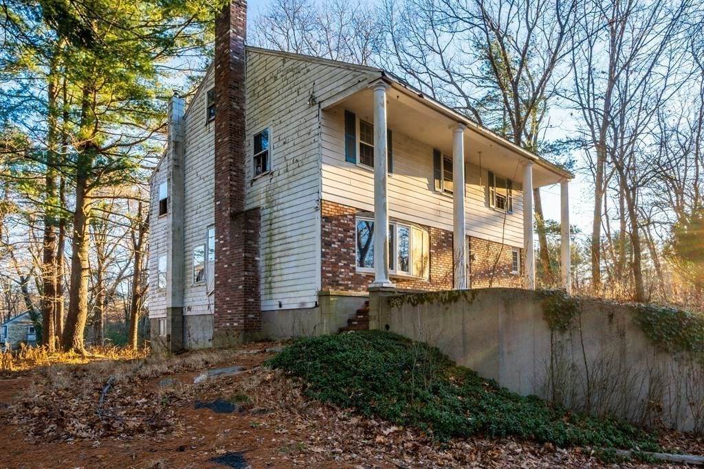 5 Spring Rd - Photo 1