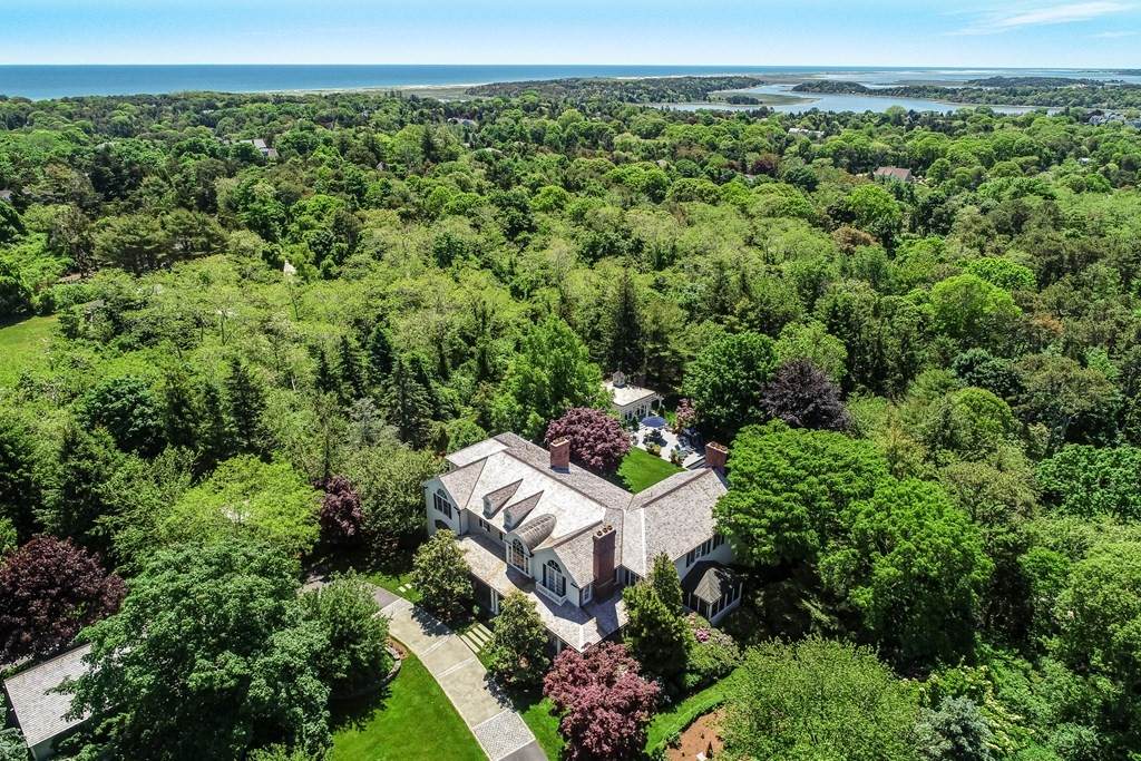 87 Beach Rd - Photo 1