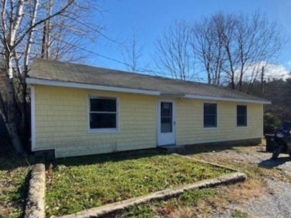 27 D Old Colony Rd - Photo 1