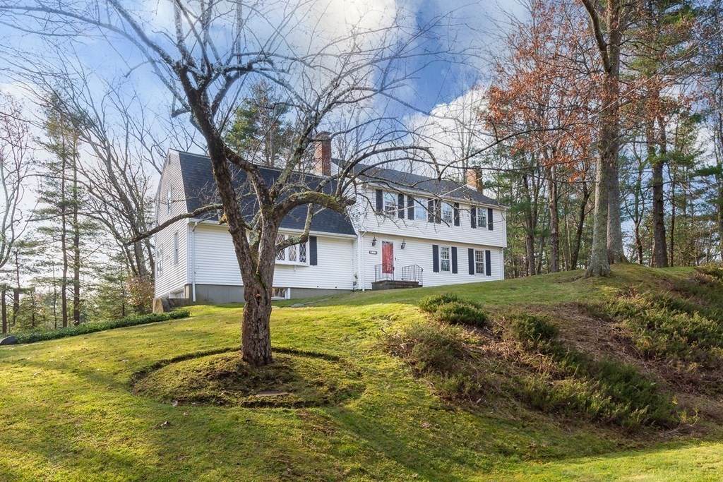 14 Coach Rd - Photo 1