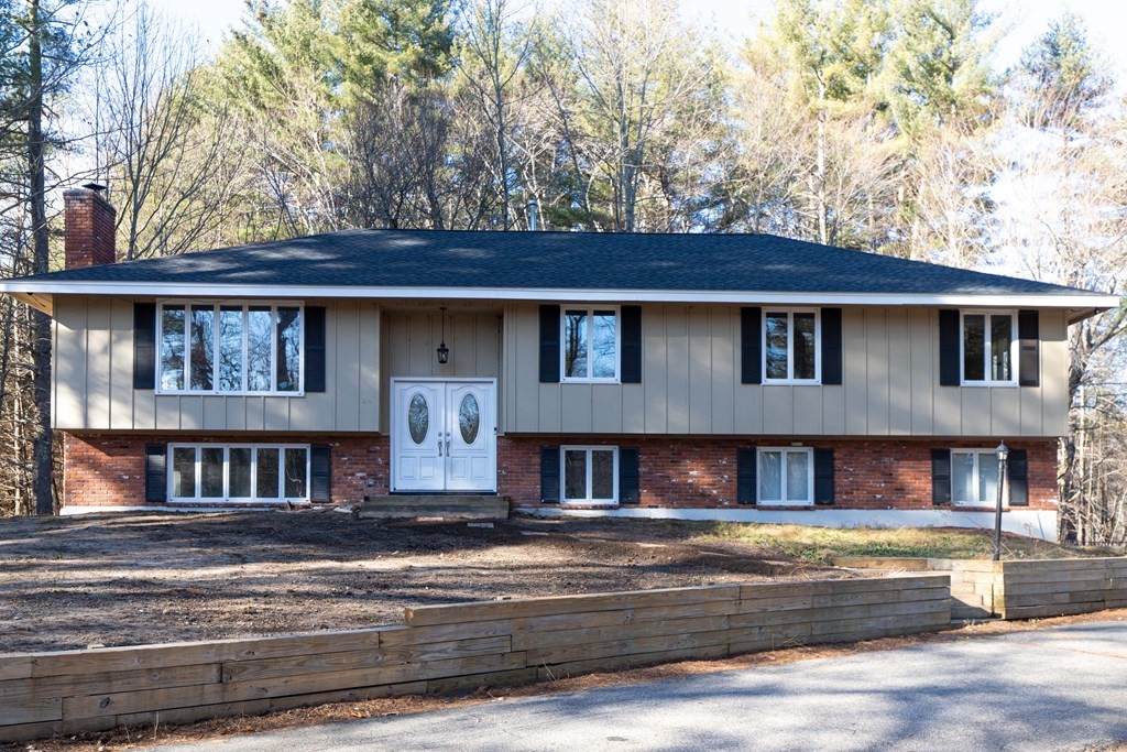 14 Horace Greeley Rd - Photo 1