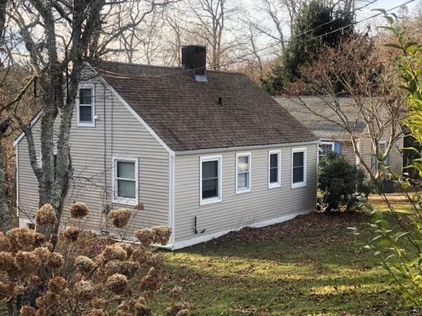 326 Boxberry Hill Rd - Photo 1