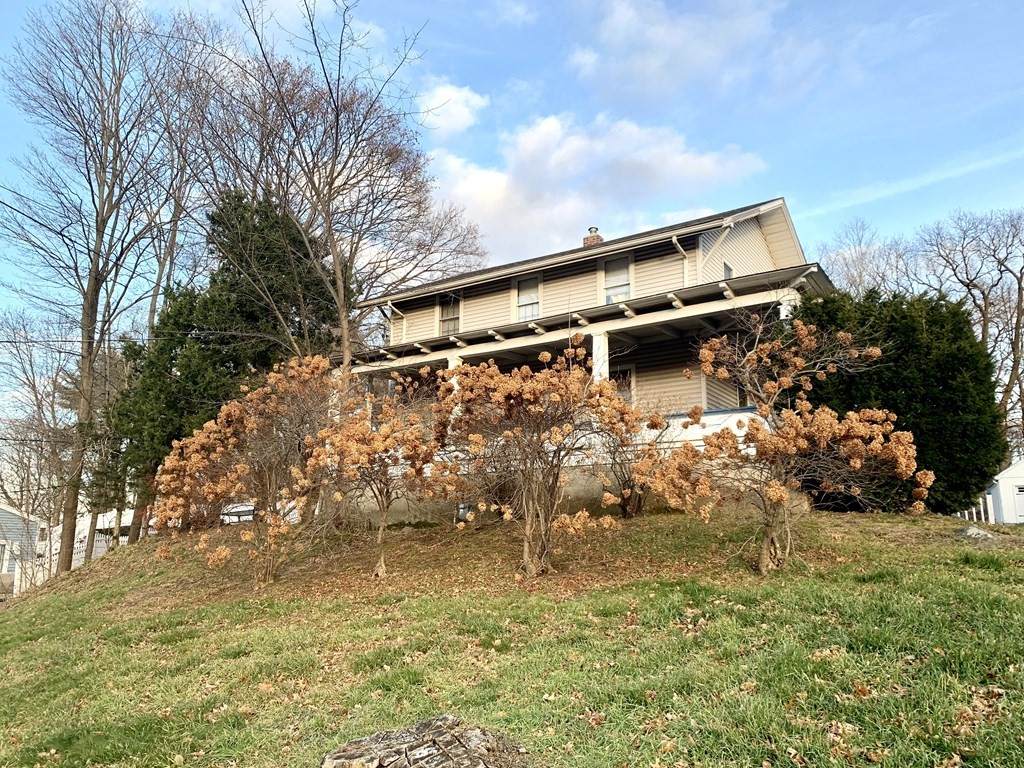 151 Main St - Photo 1
