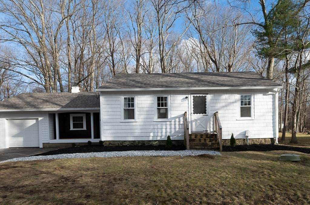 17 Burncoat St - Photo 1