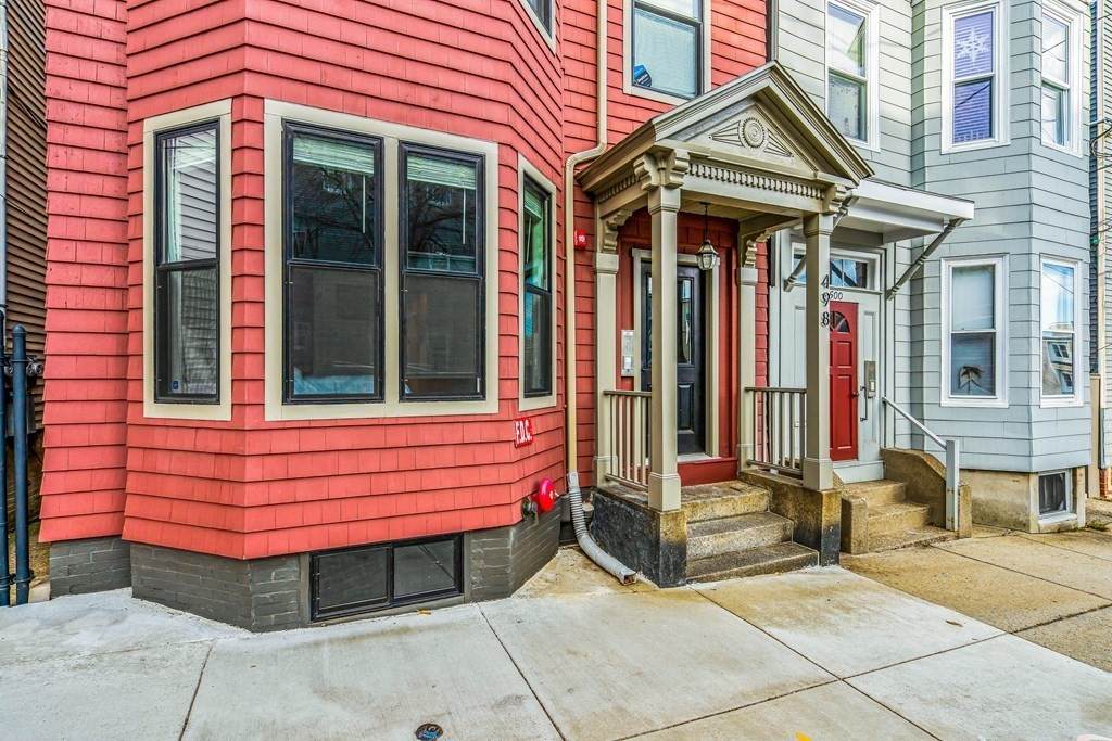 498 Sumner Street - Photo 1