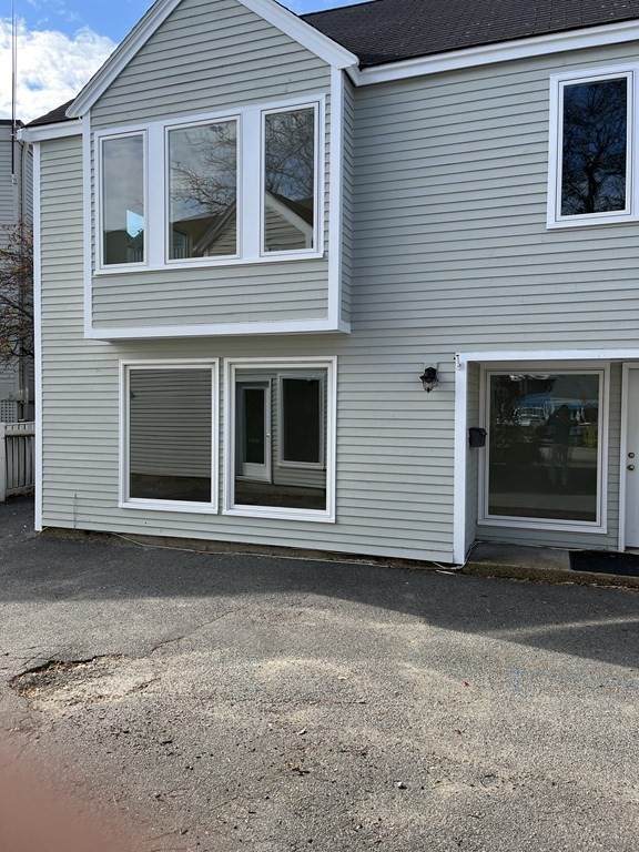 65 Front Street - Photo 1