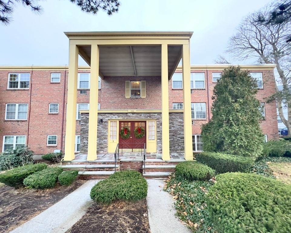 5 Woodsum Drive - Photo 1