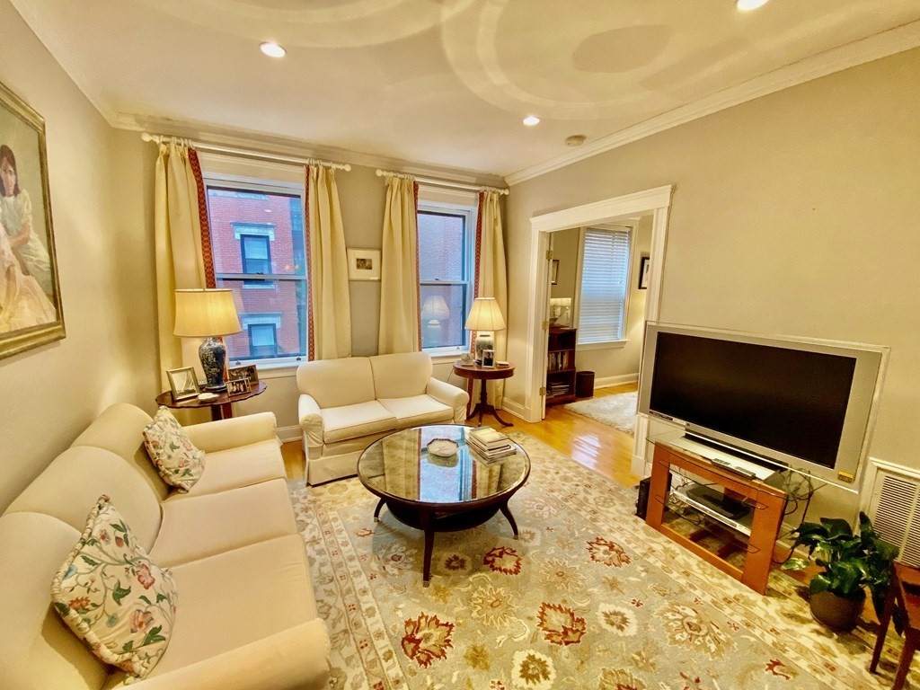 25 Revere Street - Photo 1