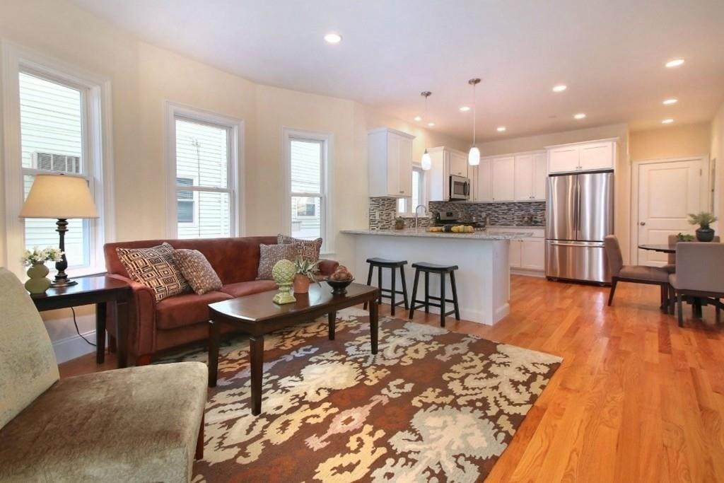 201 Tremont St - Photo 1