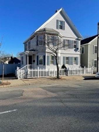 496 Hyde Park Ave - Photo 1