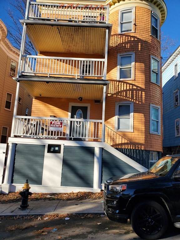 15 Dunlap Street - Photo 1