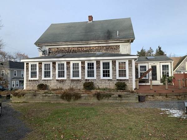 11 Bradford Ave - Photo 1