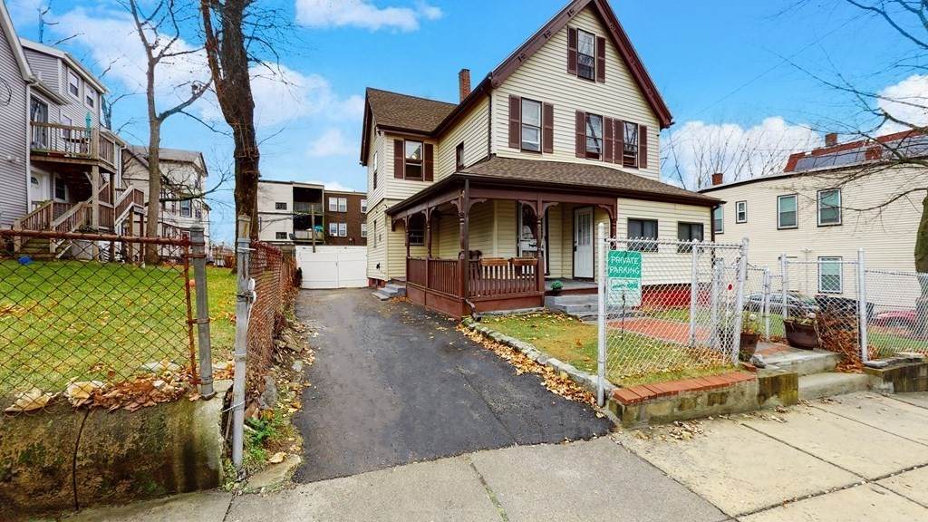 44 Evans St - Photo 1