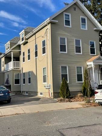 22 Essex Street - Photo 1