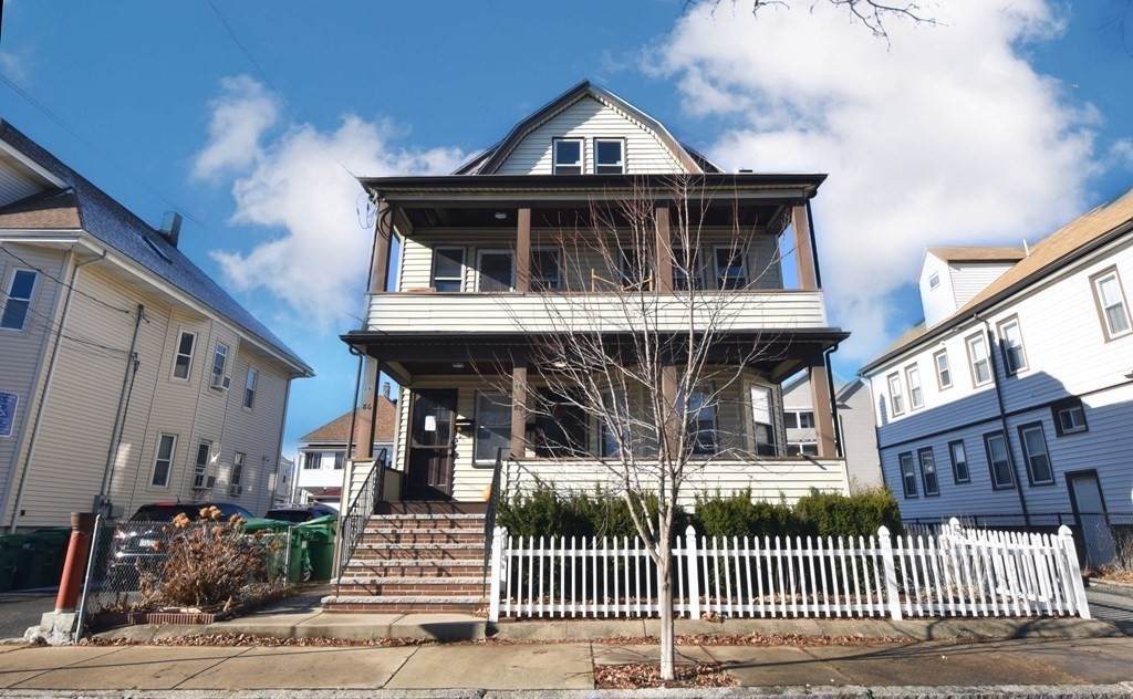 86 Evans St - Photo 1