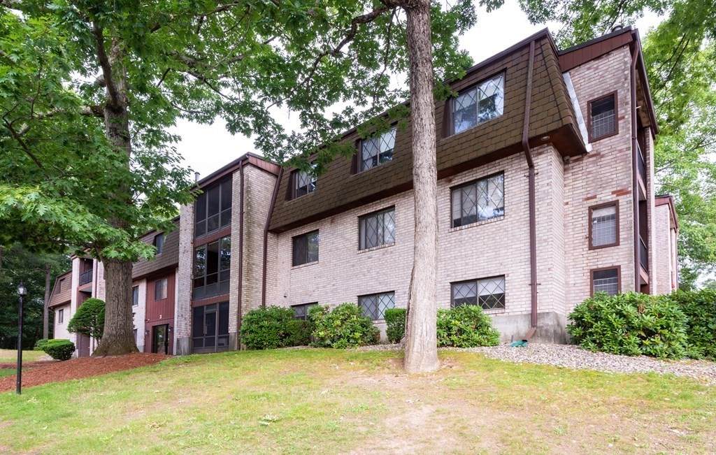 3 Greenbriar Drive - Photo 1