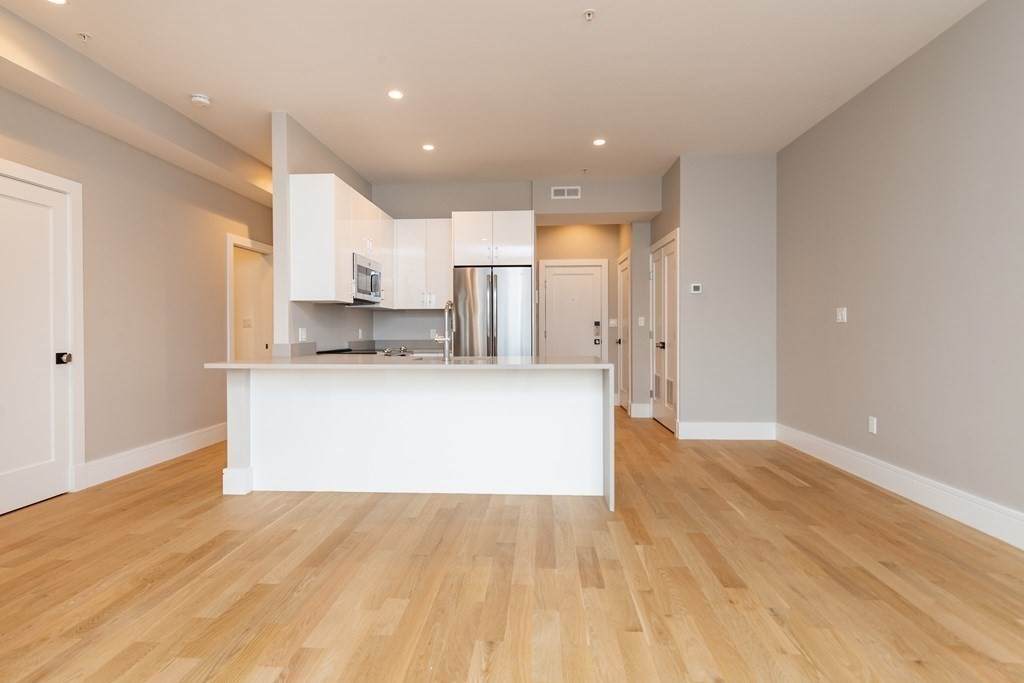 723 Centre Street - Photo 1