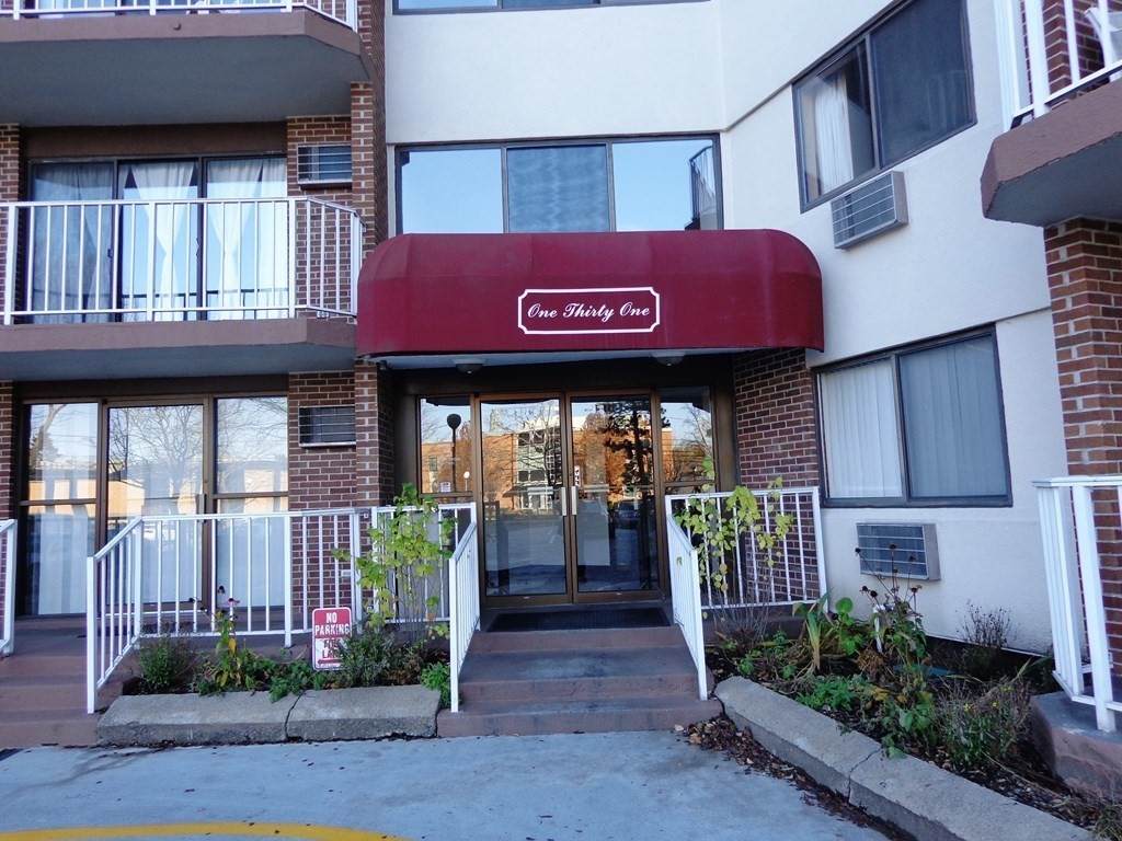 131 Coolidge Avenue - Photo 1