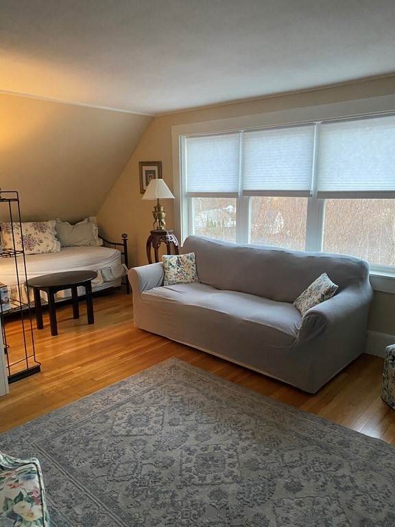 9 Helens Way - Photo 1