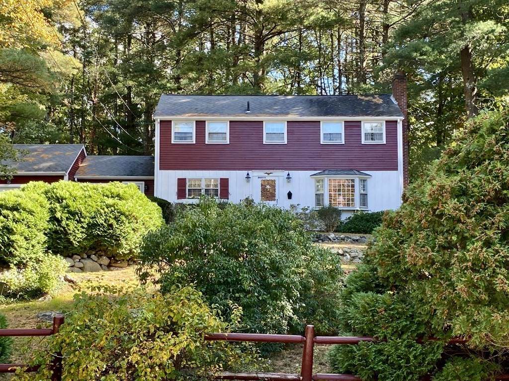 77 Essex Street - Photo 1
