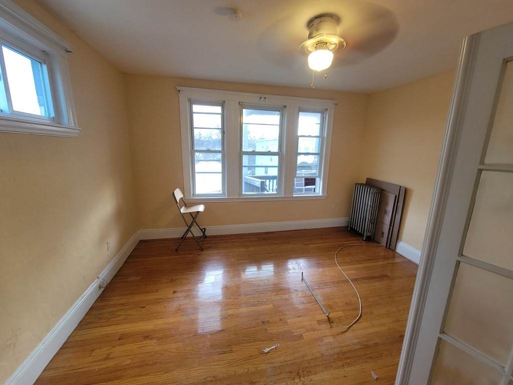 28 Fawndale Rd - Photo 1