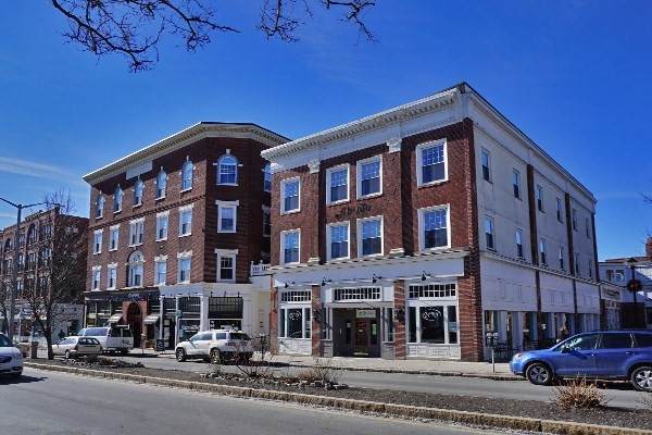 120 Washington St - Photo 1