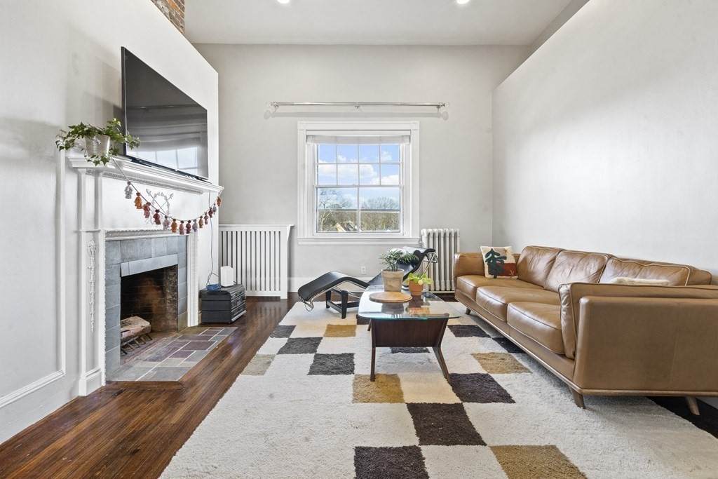754 Centre Street - Photo 1