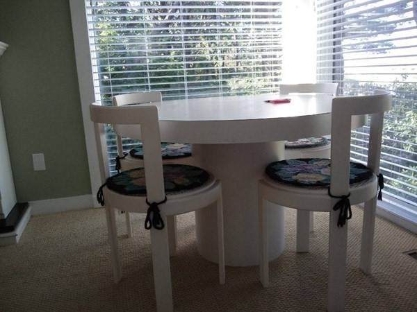 90 Shore Drive West - Photo 1