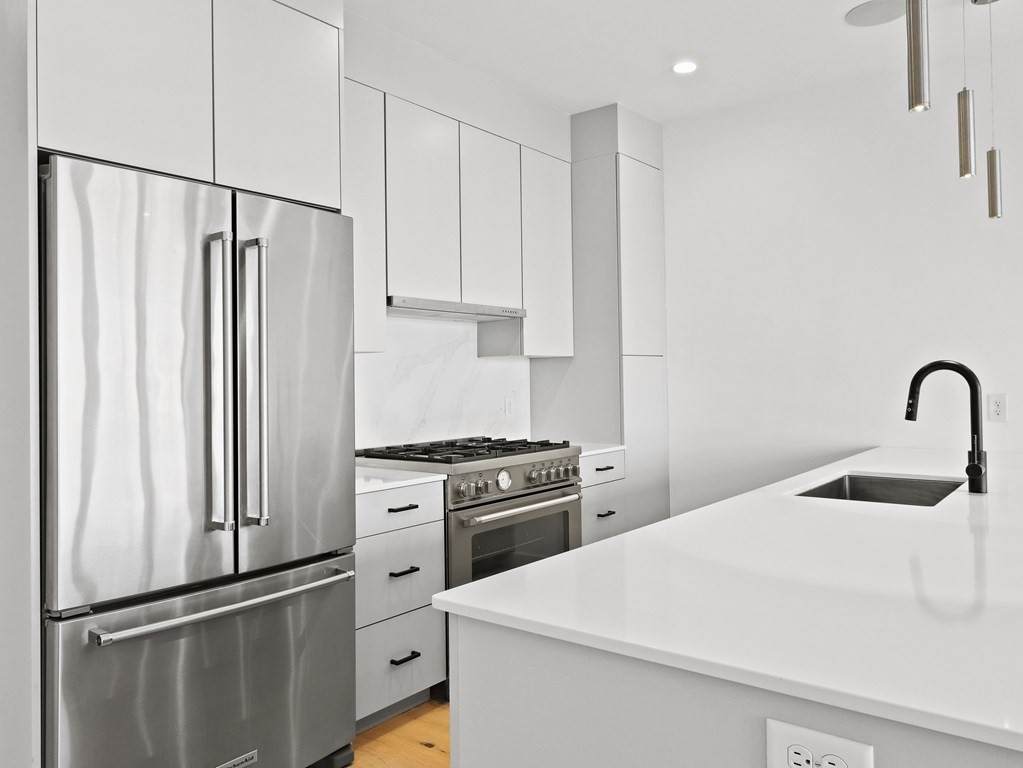 340 West 2Nd Street - Photo 1