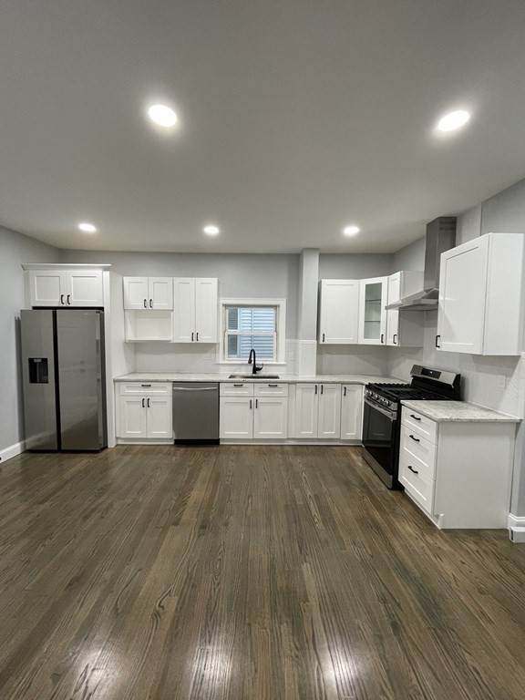 7 Woodward Park St - Photo 1