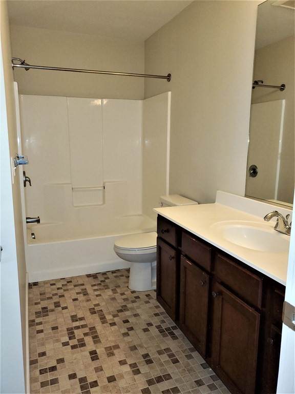 20 Pond Street - Photo 1