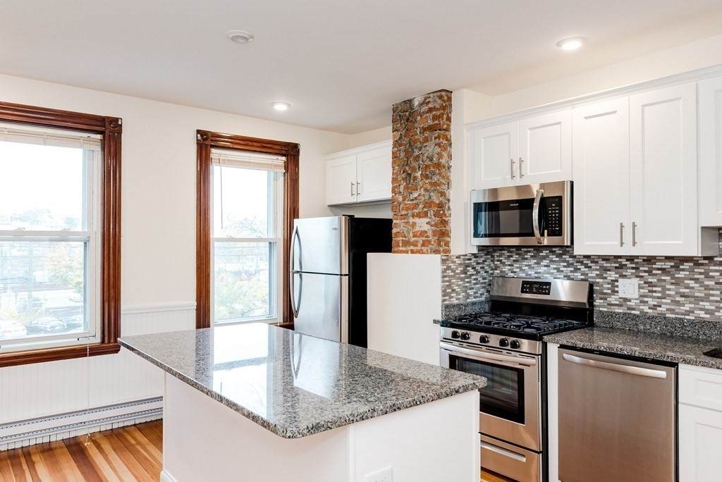 74 Barnes - Photo 1
