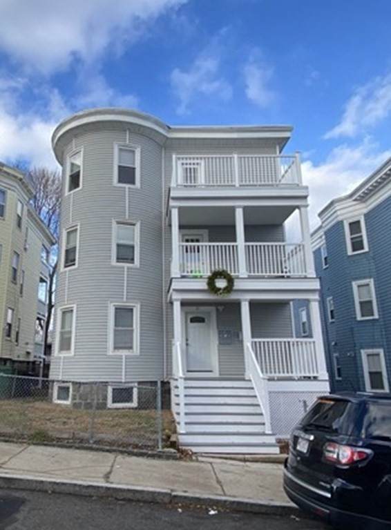 11 Fairmount - Photo 1