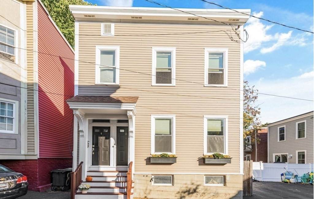 2-4 Flint Pl - Photo 1