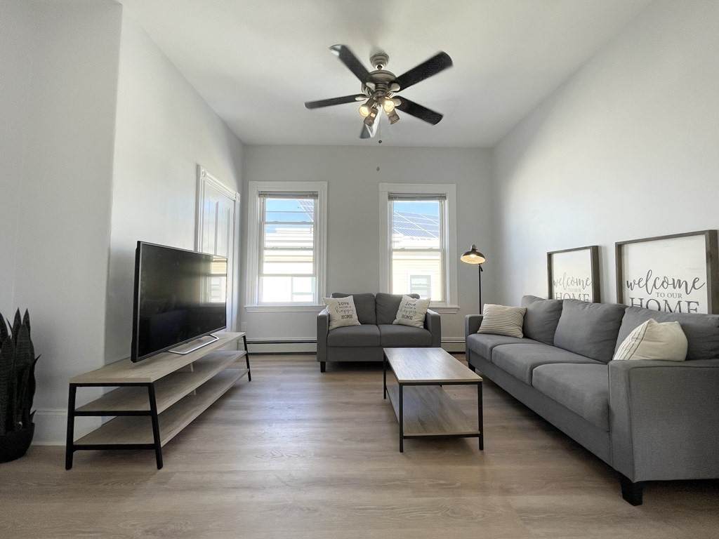 252 Elm St - Photo 1