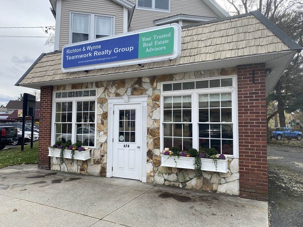 674 N. Main Street - Photo 1