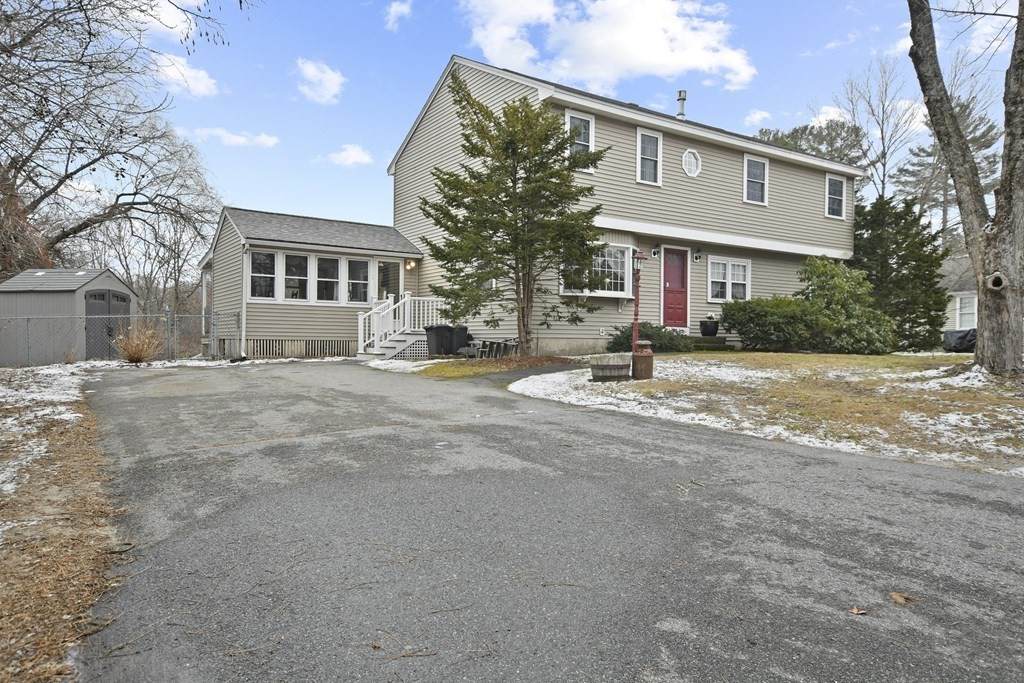94 Meadowbrook Road - Photo 1