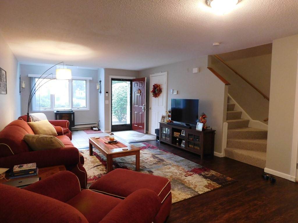 70 Pleasant St - Photo 1
