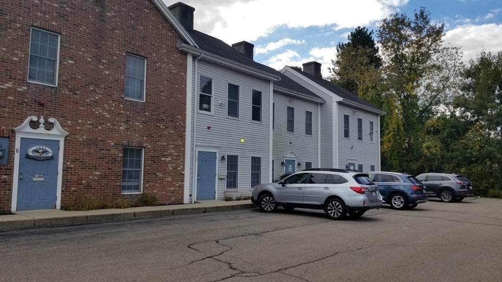 844 Franklin - Photo 1