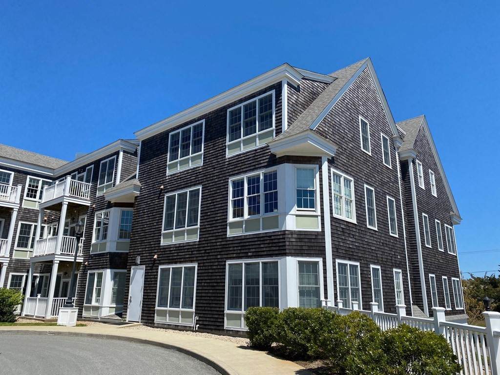 100 Alden Street - Photo 1